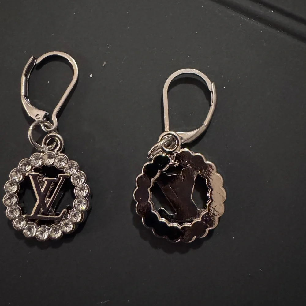 LV zipper pull handmade Silver Earrings with Crystal Accents - Picture 1 of 2